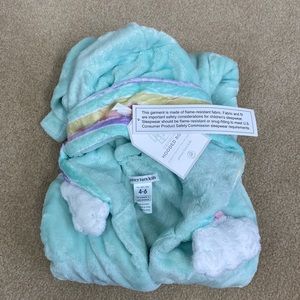 Pottery barn kids hooded rainbow robe